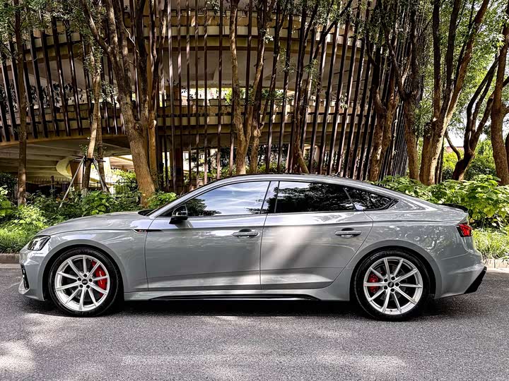 Audi RS 5, 2023 — фото 3 из 9