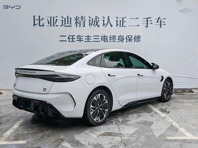 BYD Seal, 2022 — фото 5 из 12
