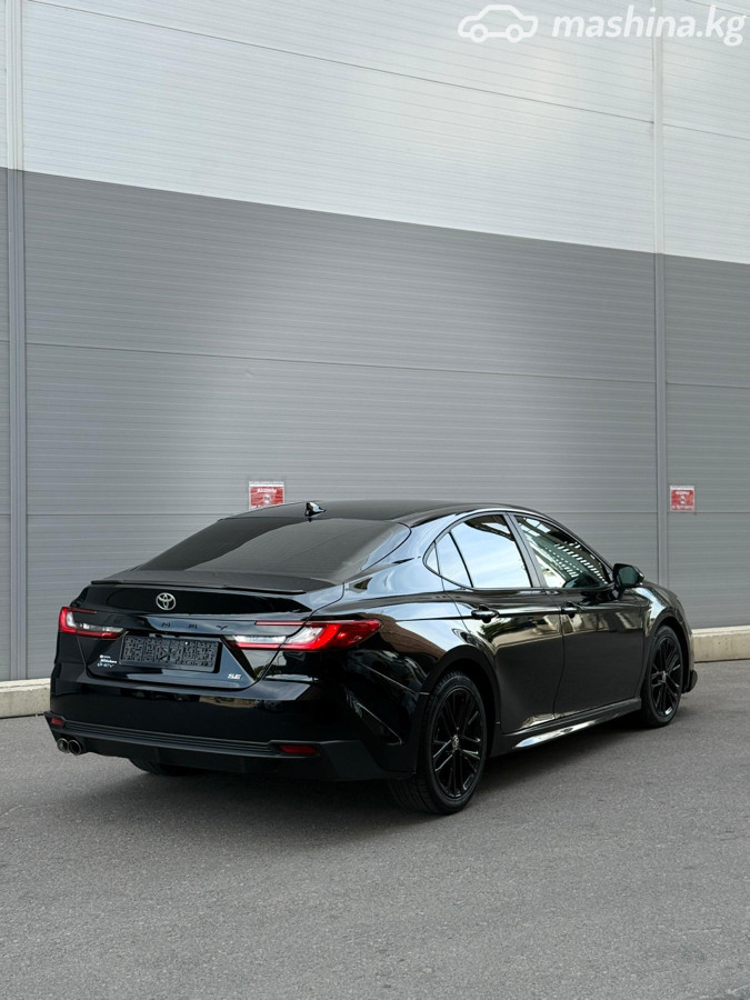 Toyota Camry, 2024 — фото 6 из 12