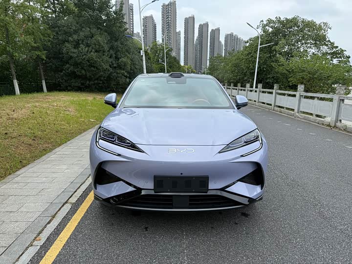 BYD Sea Lion 07 EV, 2025 — фото 2 из 9