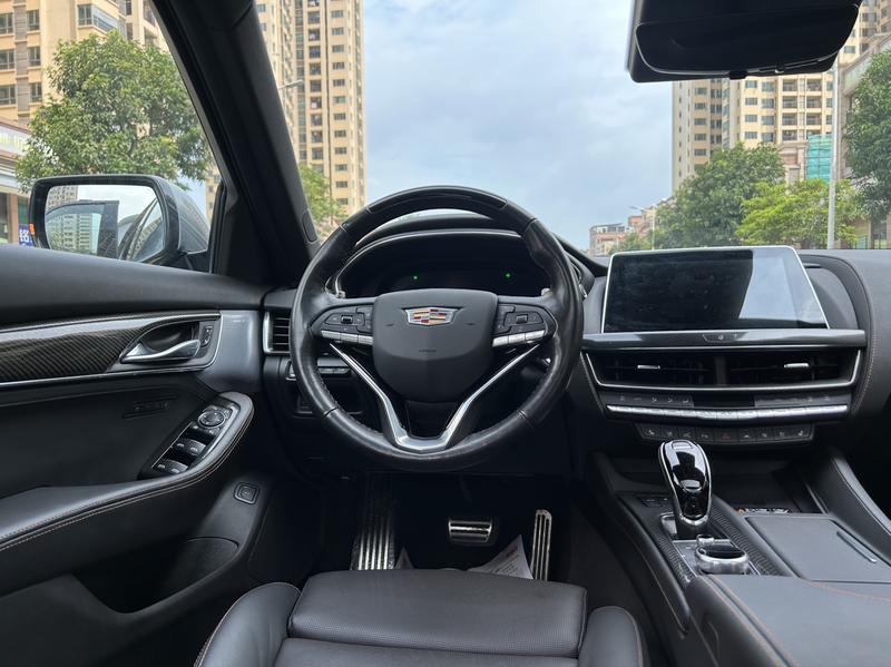 Cadillac CT5, 2023 — фото 8 из 12