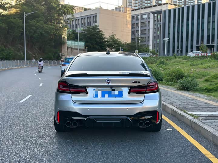 BMW M5, 2022 — фото 7 из 9