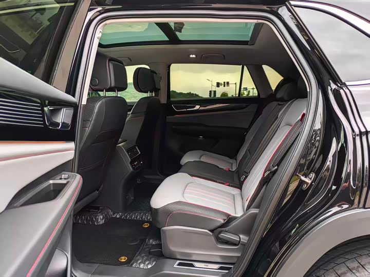 Volkswagen Teramont Pro, 2024 — фото 8 из 9