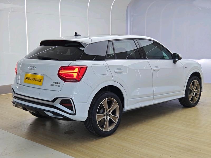 Audi Q2L, 2023 — фото 7 из 12