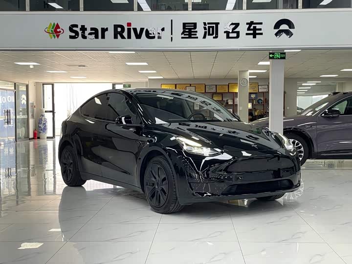 Tesla Model Y, 2023 — фото 3 из 9