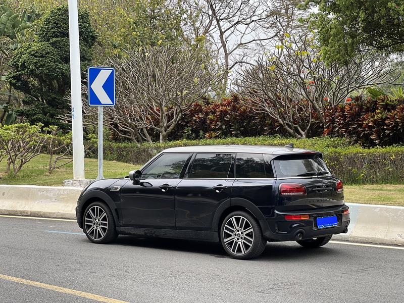 Mini Clubman, 2024 — фото 4 из 11