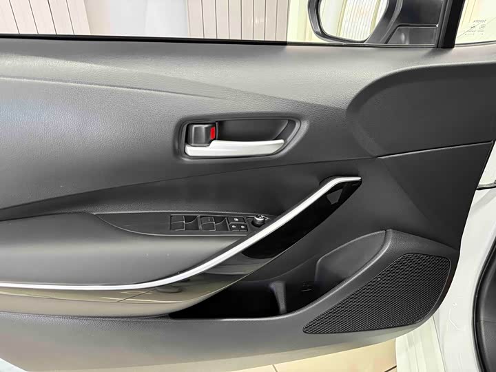 Toyota Levin, 2022 — фото 8 из 9