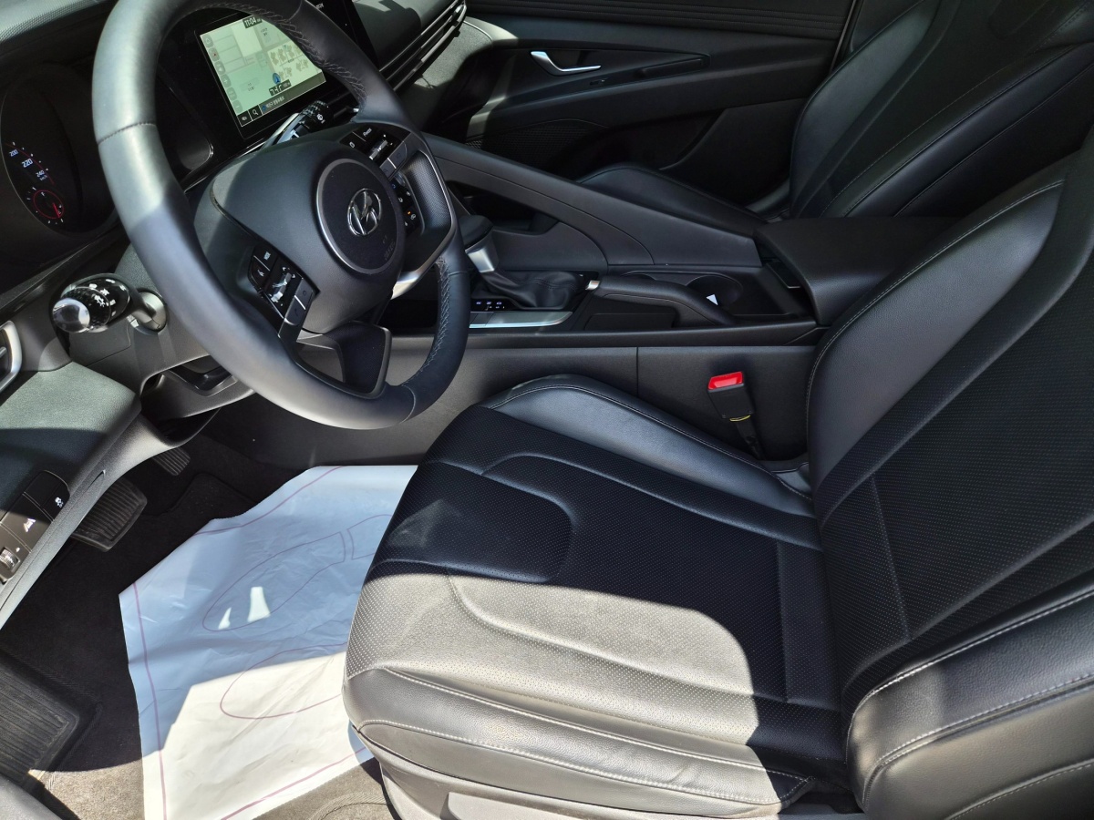 Hyundai Avante, 2022 — фото 8 из 12