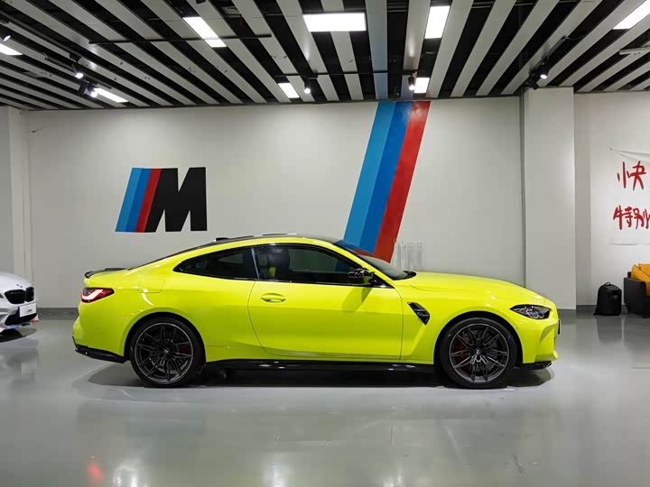 BMW M4, 2024 — фото 5 из 9