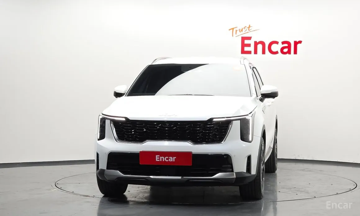 Kia Sorento, 2023 — фото 3 из 12