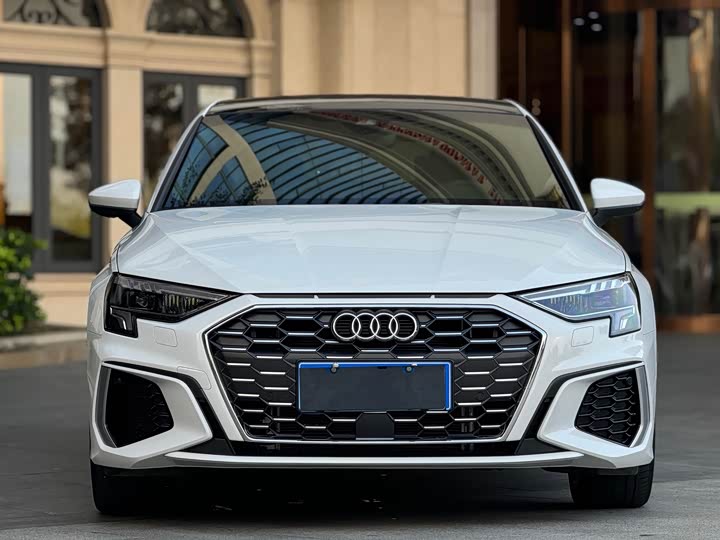 Audi A3, 2024 — фото 2 из 9