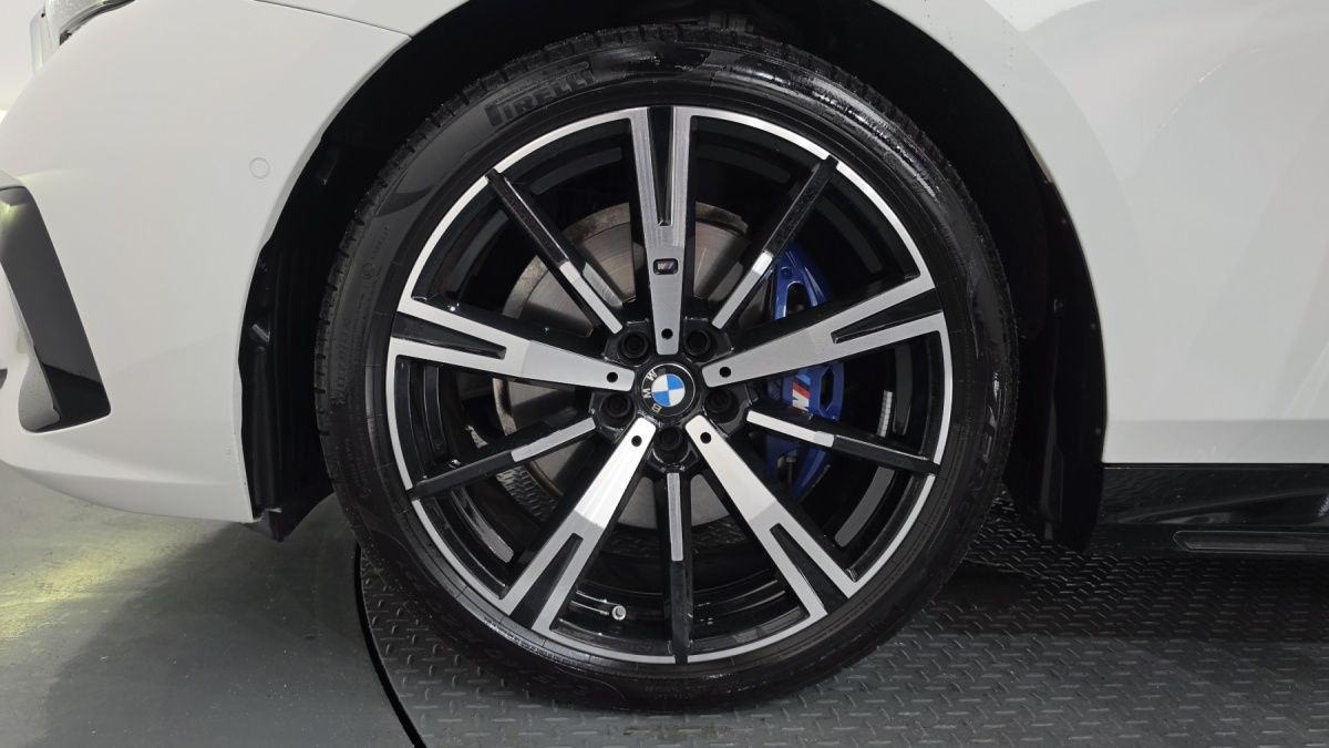 BMW 5 Series, 2025 — фото 5 из 12