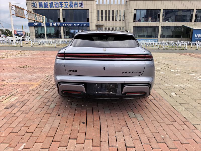 Shangjie (Huawei × SAIC) Z7T, 2026 — фото 5 из 10