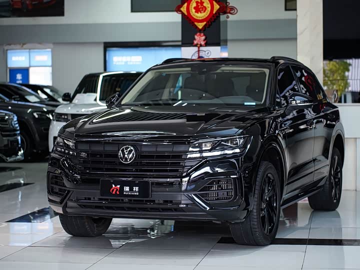 Volkswagen Touareg, 2023 — купить в Саратове под ключ