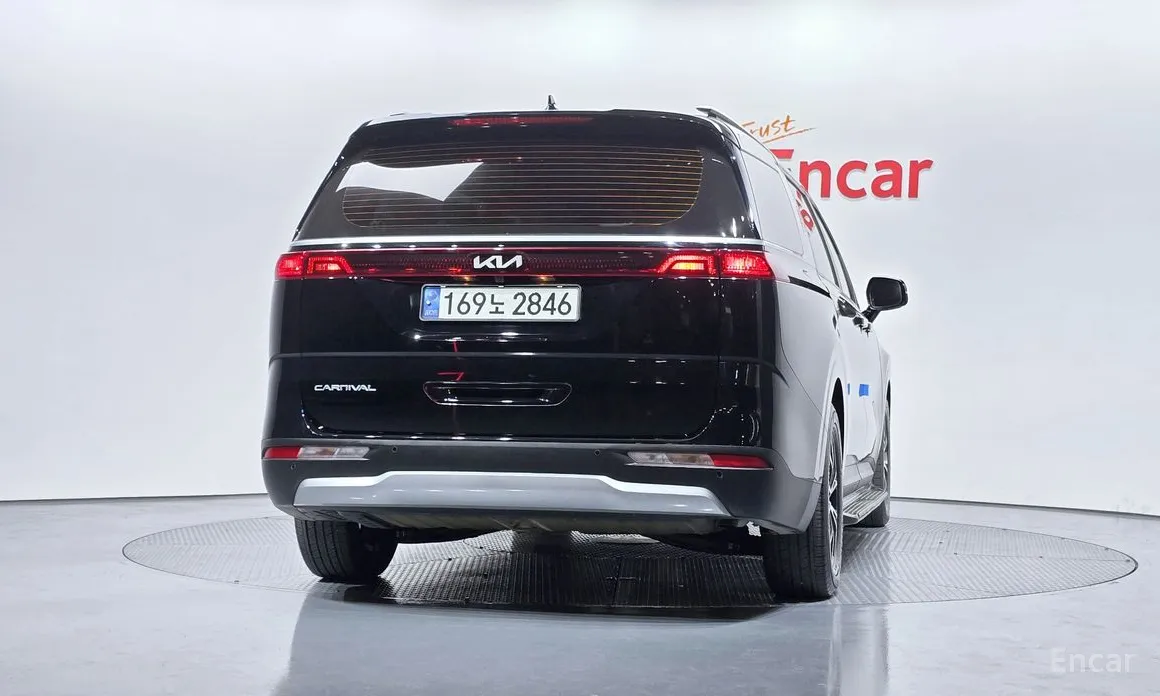 Kia Carnival, 2021 — фото 4 из 12