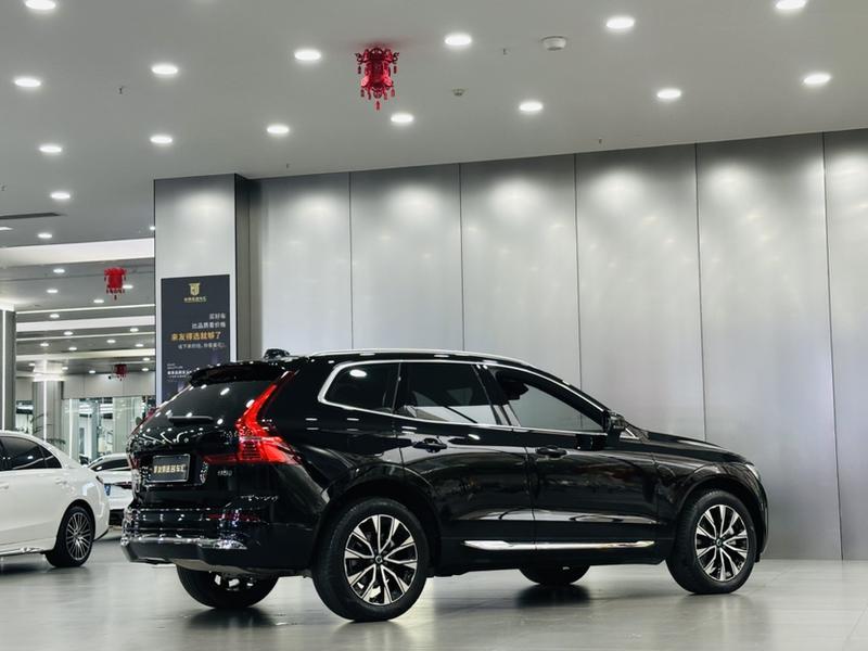 Volvo XC60, 2024 — фото 6 из 12