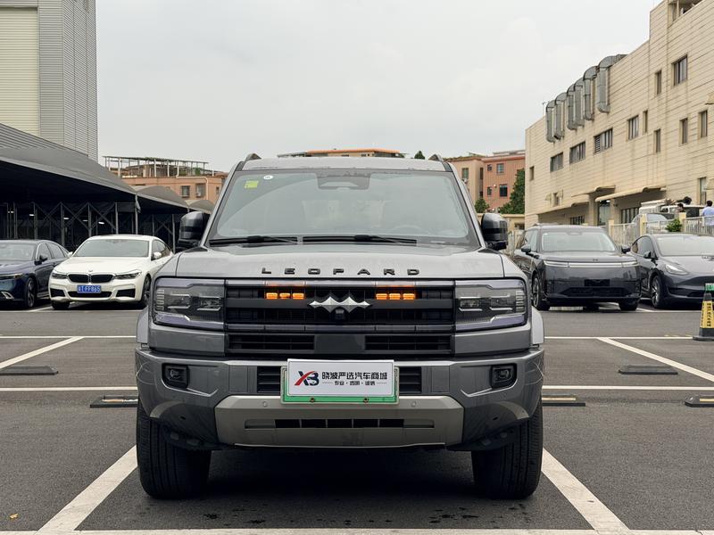 BYD FangChengBao Leopard 5, 2025 — фото 2 из 12