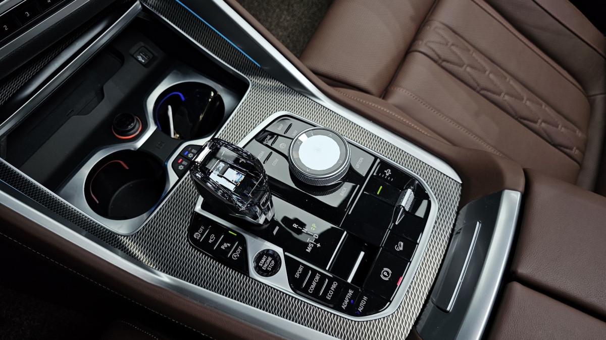 BMW X6, 2022 — фото 8 из 12