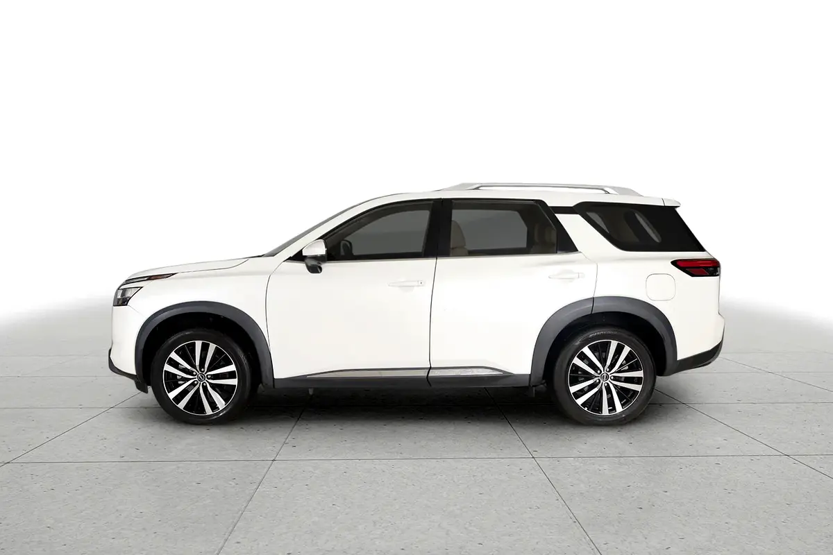 Nissan Pathfinder, 2024 — фото 8 из 10