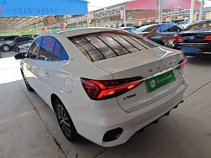 Roewe i5, 2022 — фото 5 из 9