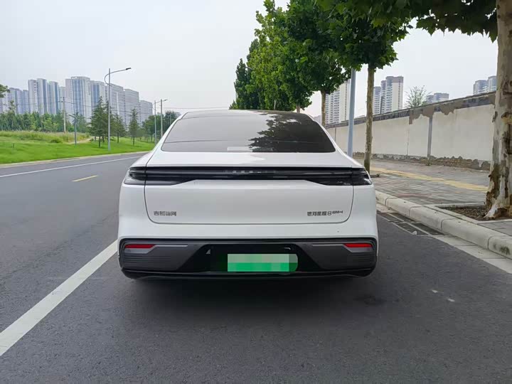 Geely Galaxy Starshine 8 EM-i, 2025 — фото 8 из 9