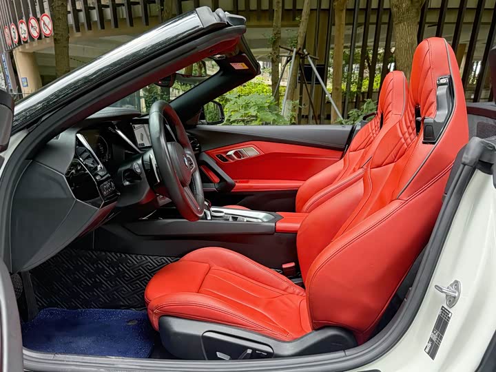 BMW Z4, 2022 — фото 7 из 9