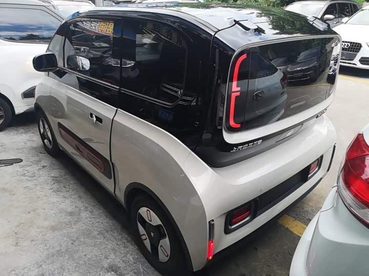 Baojun KiWi EV, 2021 — фото 6 из 9