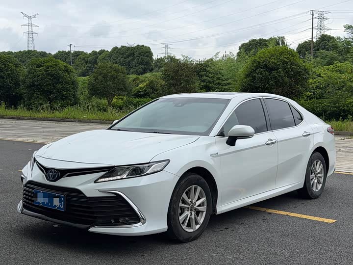 Toyota Camry, 2022 — купить в Уфе под ключ