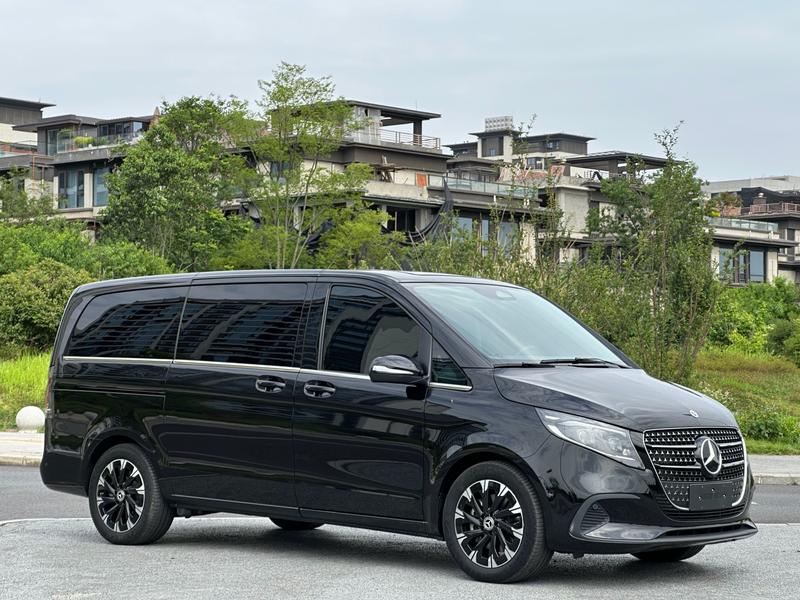 Mercedes-Benz V-Class, 2025 — фото 3 из 11