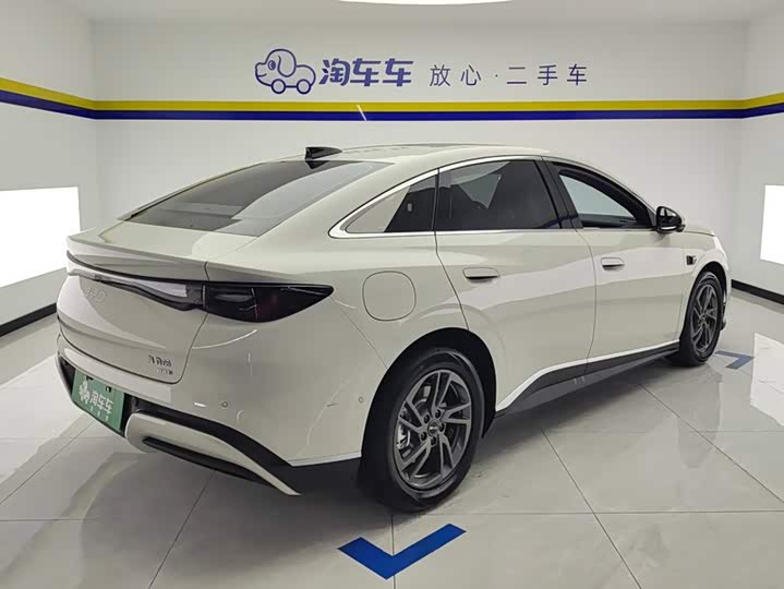 BYD Seal 06 Hybrid/EV, 2025 — фото 3 из 9