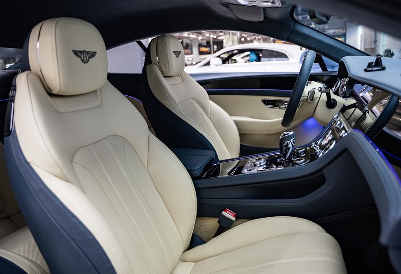 Bentley Continental GT, 2022 — фото 5 из 6
