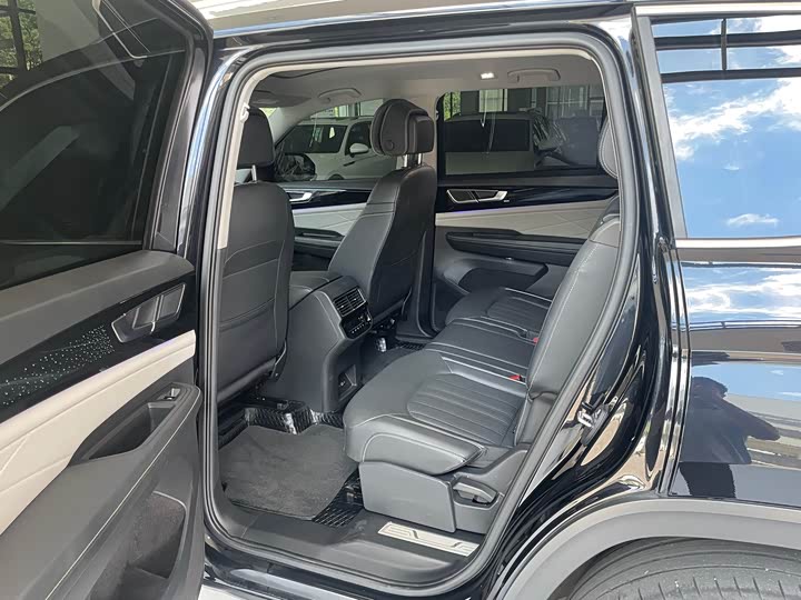 Volkswagen Teramont Pro, 2023 — фото 8 из 9