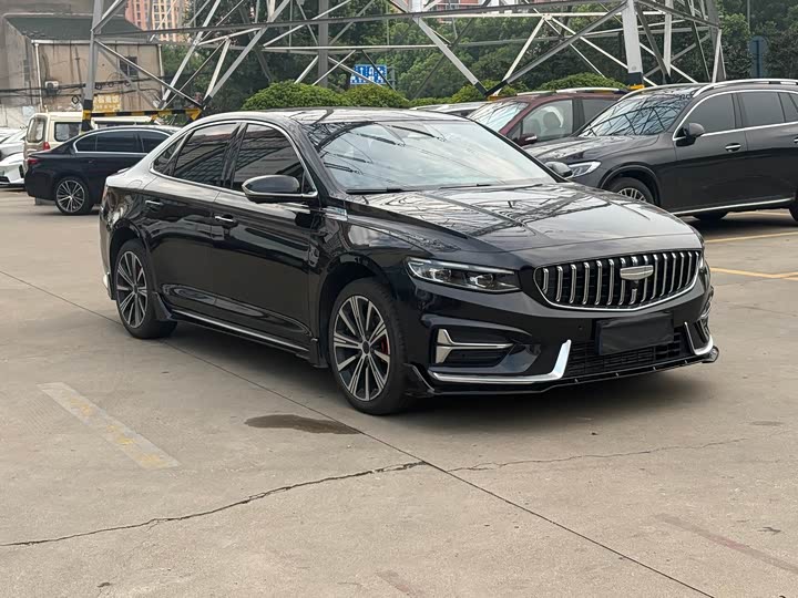 Geely Preface, 2025 — фото 3 из 9