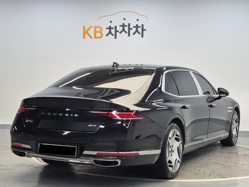Genesis G90, 2022 — фото 3 из 12