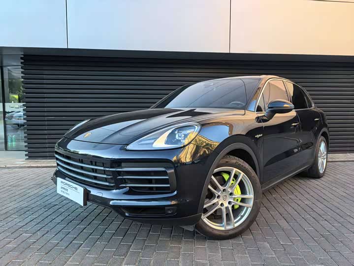 Porsche Cayenne Hybrid, 2022 — купить в Самаре под ключ