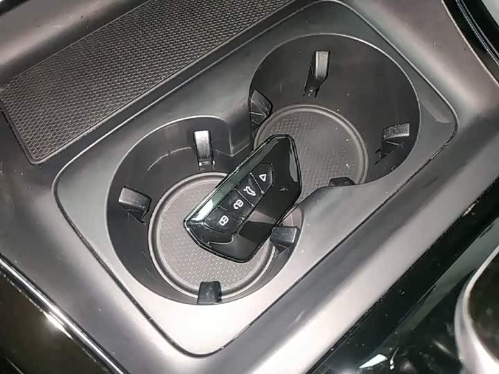 BYD Qin Plus, 2023 — фото 9 из 9