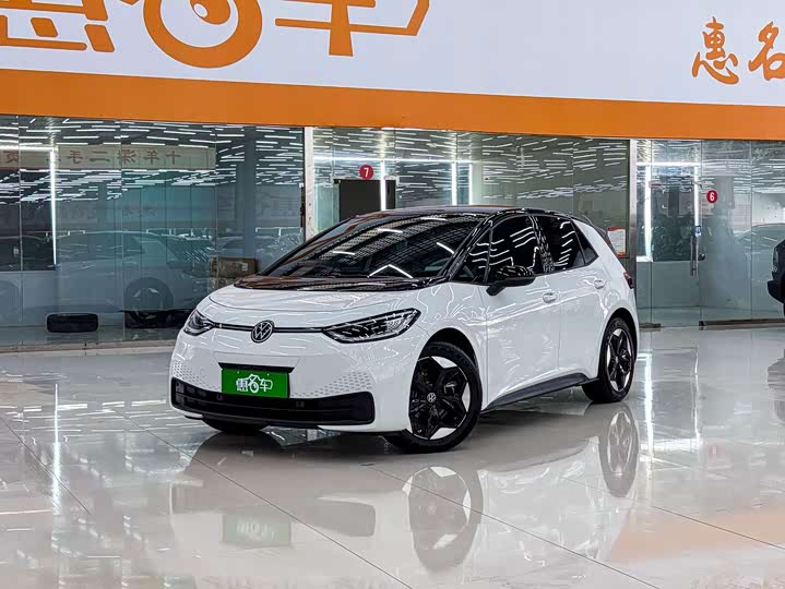 Volkswagen ID.3, 2025 — купить в Смоленске под ключ