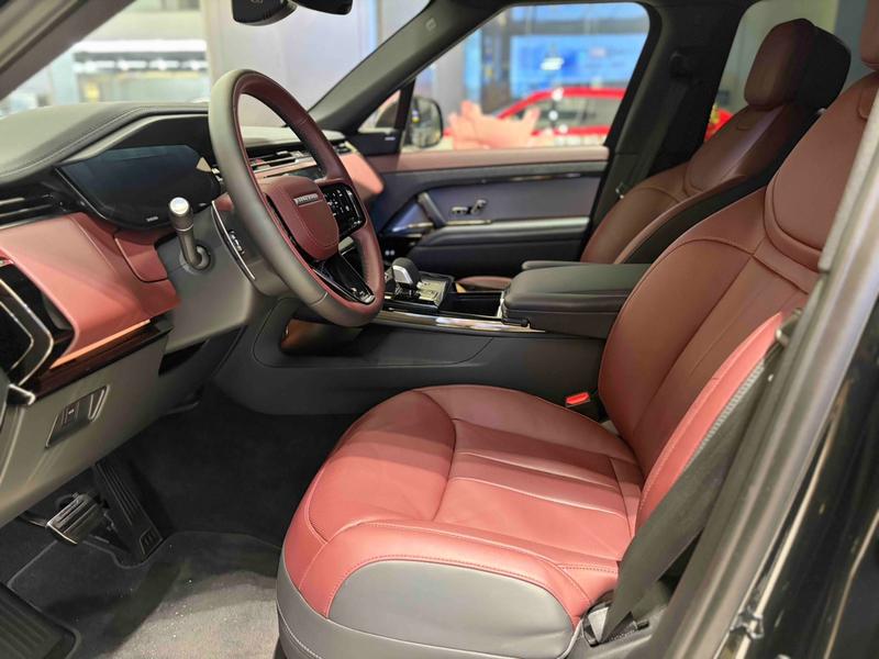 Land Rover Range Rover Sport, 2026 — фото 10 из 12