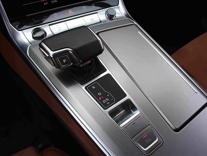 Audi A7L, 2024 — фото 7 из 9