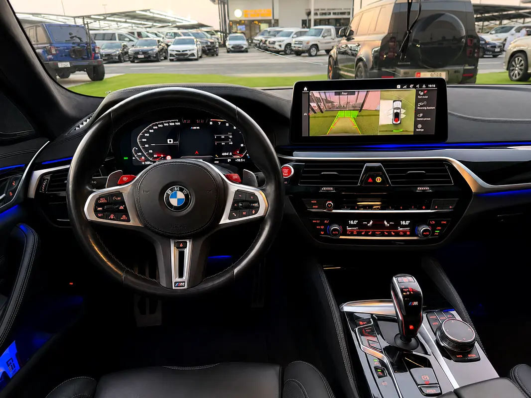 BMW M5, 2023 — фото 10 из 10