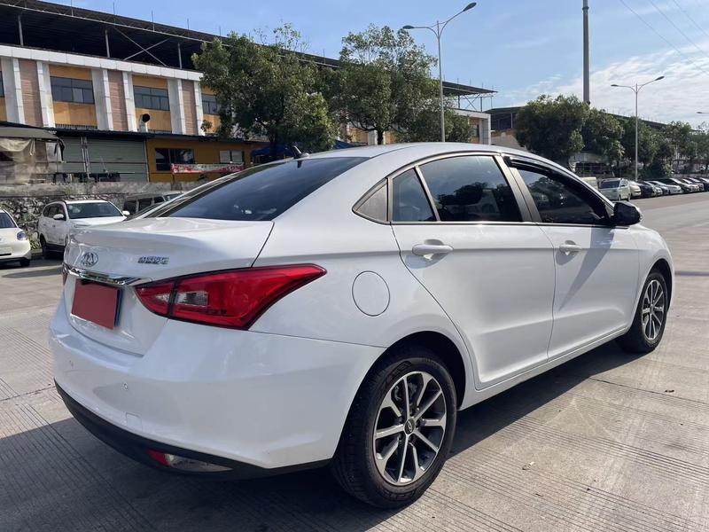 Chery Arrizo 5, 2025 — фото 6 из 10