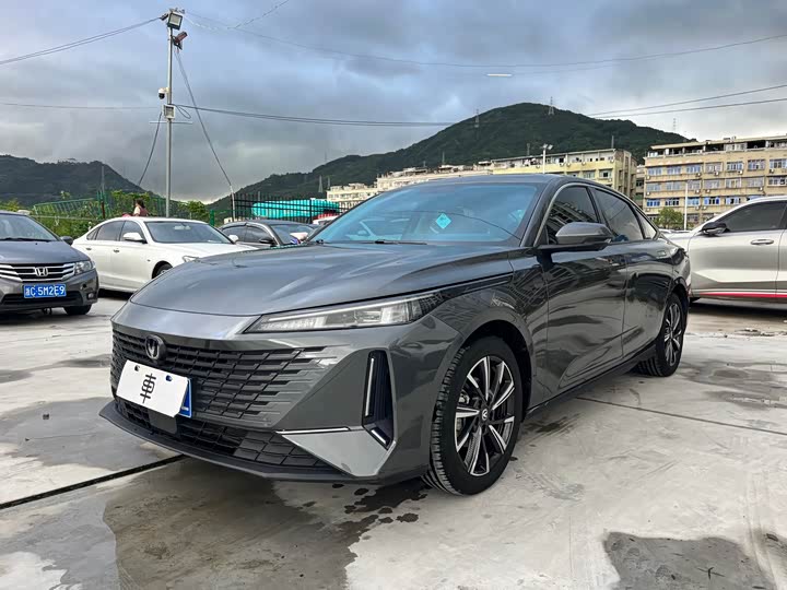 Changan Yida, 2024 — купить в Санкт-Петербурге под ключ
