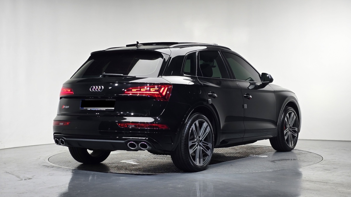 Audi SQ5, 2022 — фото 2 из 12