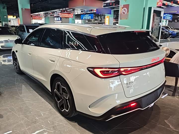 BYD Seal 06 Hybrid/EV, 2025 — фото 5 из 9