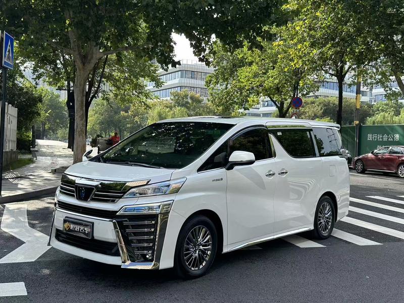 Toyota Vellfire, 2022 — купить в Ижевске под ключ