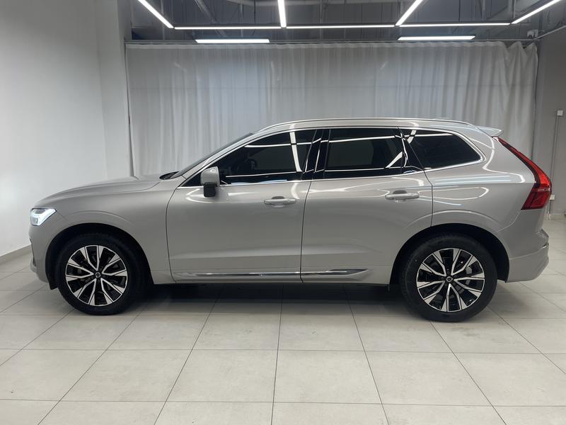 Volvo XC60, 2023 — фото 4 из 12