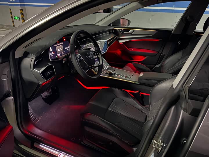 Audi A7L, 2024 — фото 8 из 9
