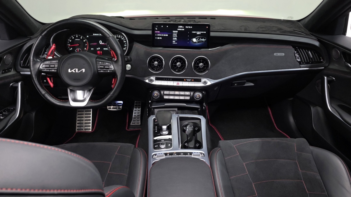 Kia Stinger, 2021 — фото 6 из 12