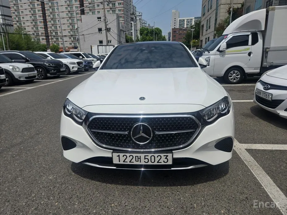 Mercedes-Benz E-Class, 2025 — фото 3 из 12