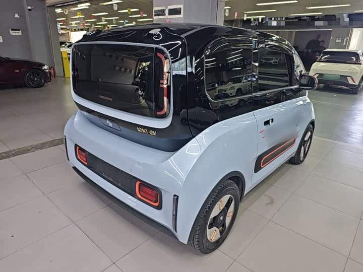 Baojun KiWi EV, 2021 — фото 7 из 9